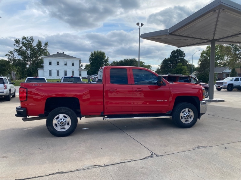 2019 Chevrolet Silverado 2500HD LT photo 19