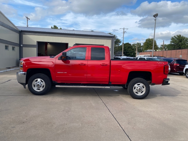 2019 Chevrolet Silverado 2500HD LT photo 23