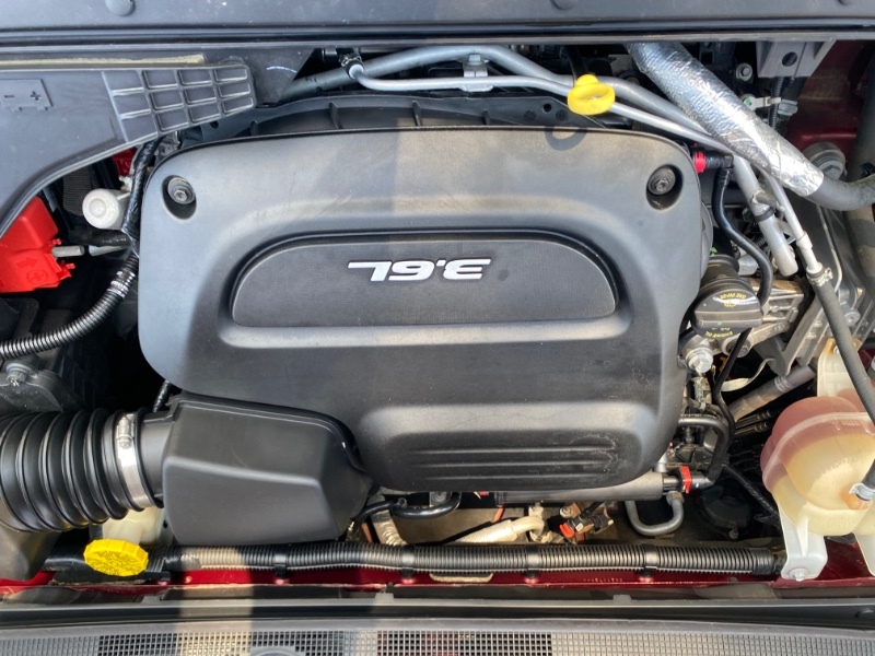 2018 Chrysler Pacifica Touring L photo 23
