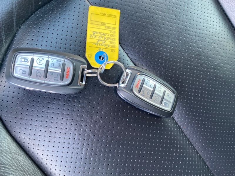 2018 Chrysler Pacifica Touring L photo 24