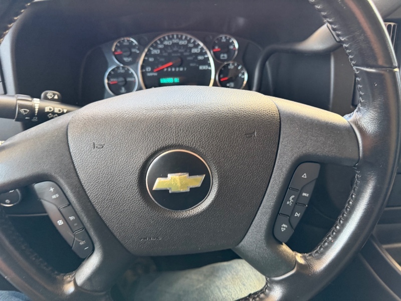 2020 Chevrolet Express Cargo Van photo 3