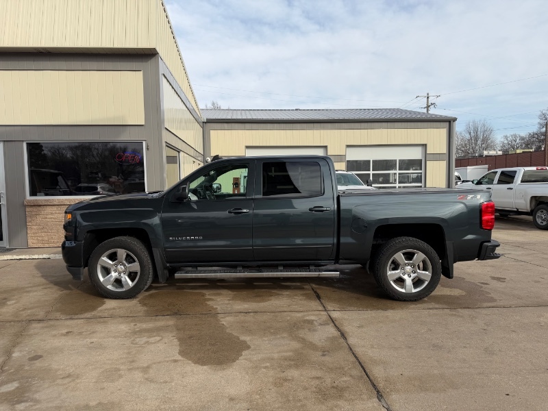 Used 2018 Chevrolet Silverado 1500 LT