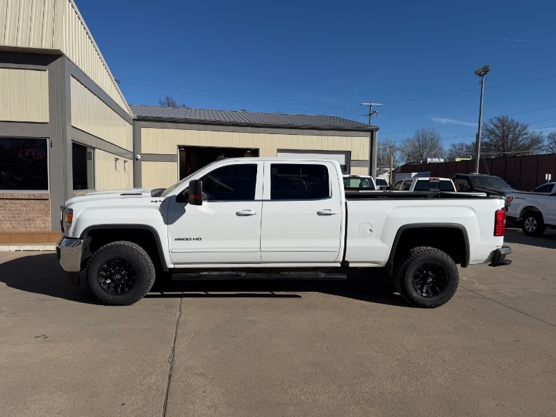 Used 2018 GMC Sierra 2500HD SLE