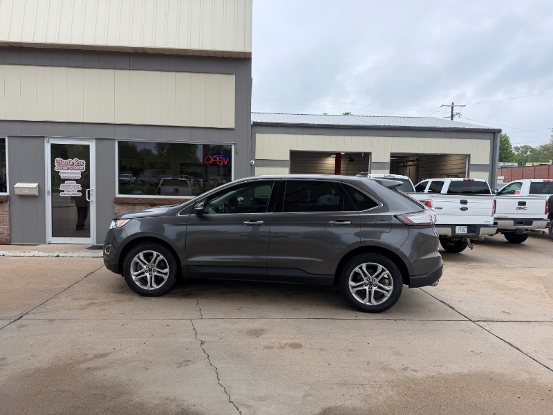 Used 2017 Ford Edge Titanium