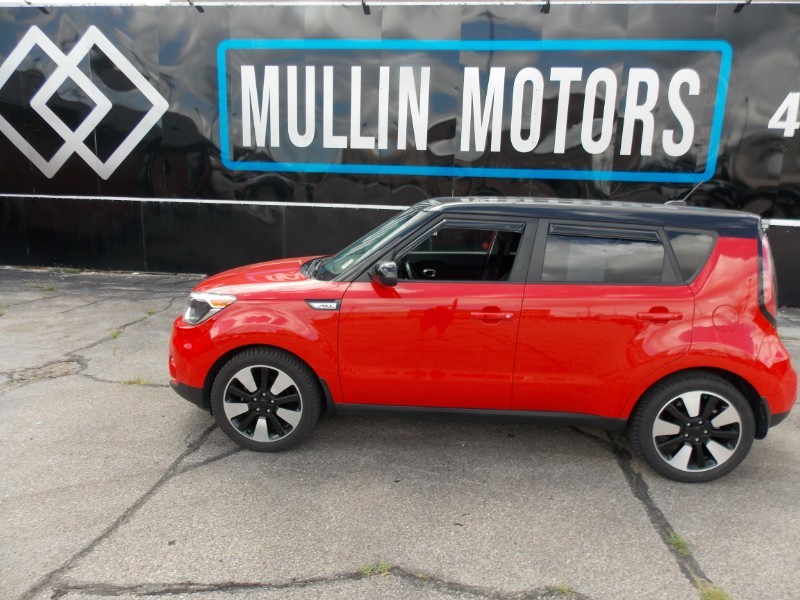 2017 Kia Soul 2.0L + 6 A/T's photo
