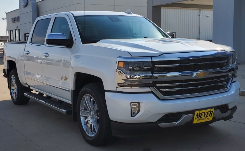 Used 2016 Chevrolet Silverado 1500 High Country with VIN 3GCUKTEC1GG212444 for sale in Seward, NE