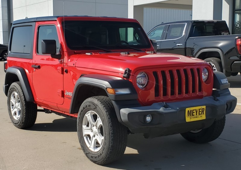 Used 2019 Jeep Wrangler Sport S with VIN 1C4GJXANXKW525811 for sale in Seward, NE