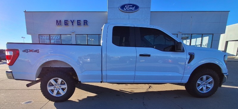 2023 Ford F-150 XL's photo