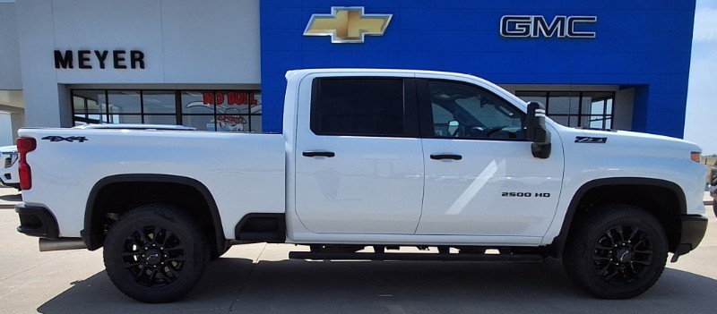 2025 Chevrolet Silverado HD Custom 4WD Crew Cab Standard Box's photo