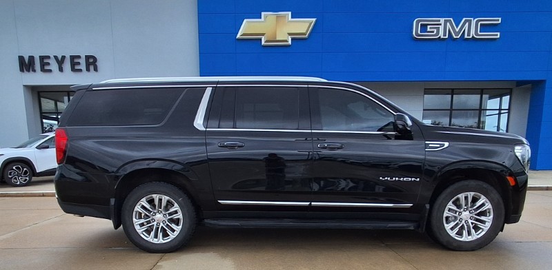 2022 GMC Yukon SLT 4X4's photo