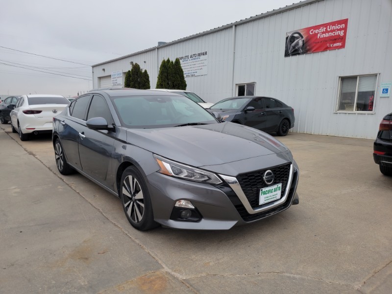 Used 2019 Nissan Altima 2.5 SV