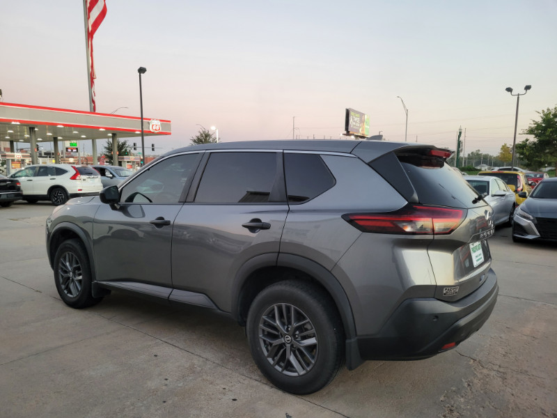2021 Nissan Rogue S photo 4