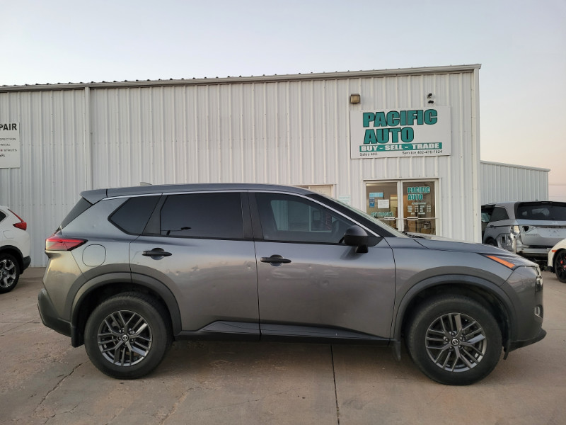 2021 Nissan Rogue S photo 7