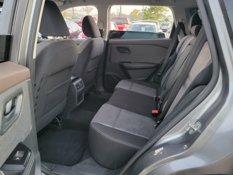 2021 Nissan Rogue S photo 19