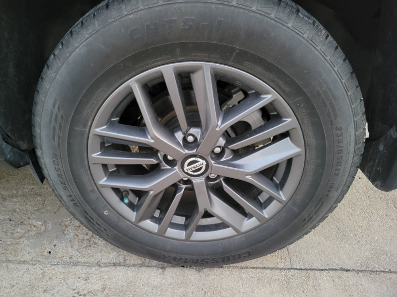 2021 Nissan Rogue S photo 38