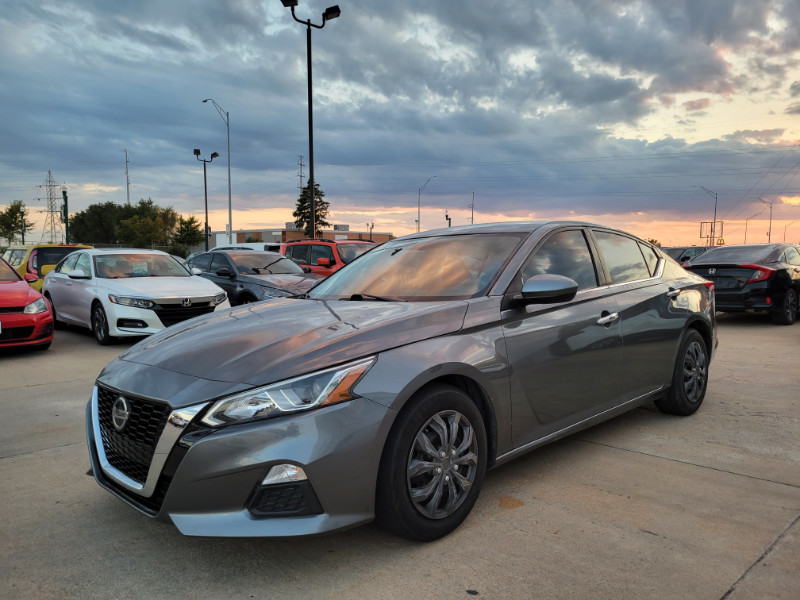 2020 Nissan Altima 2.5 S photo 3
