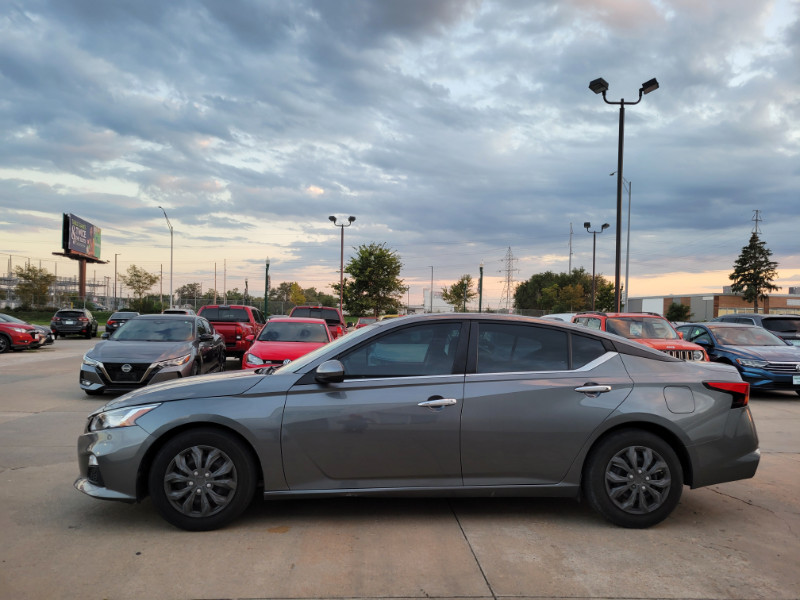 2020 Nissan Altima 2.5 S photo 4