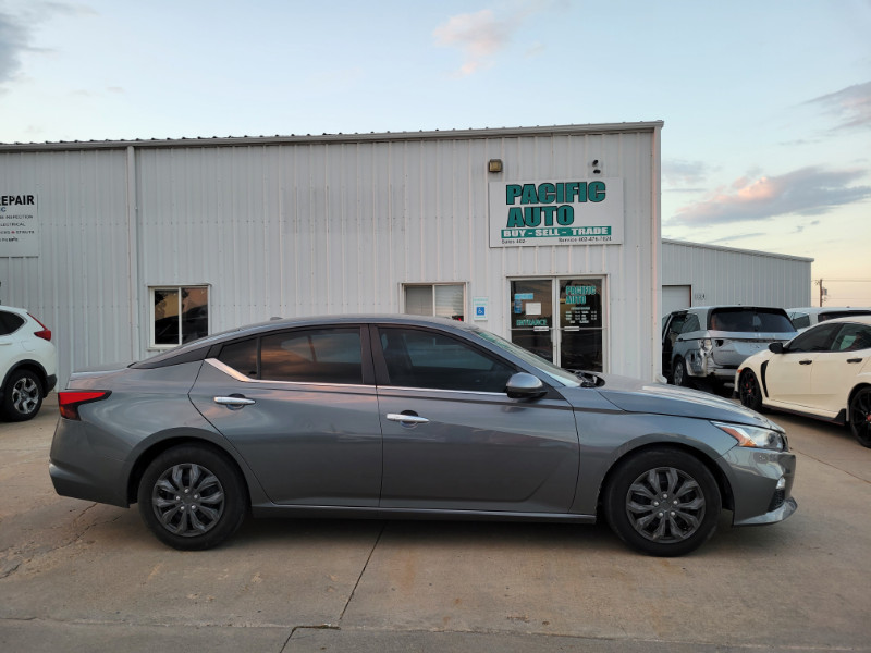 2020 Nissan Altima 2.5 S photo 8
