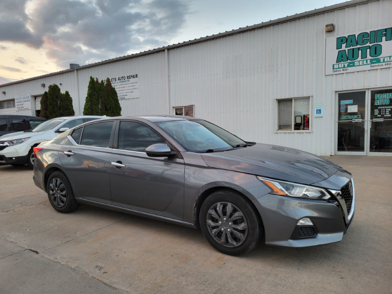 2020 Nissan Altima 2.5 S photo 9
