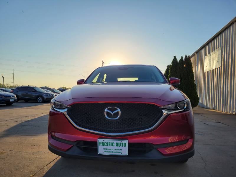 2018 Mazda CX-5 Sport photo 2