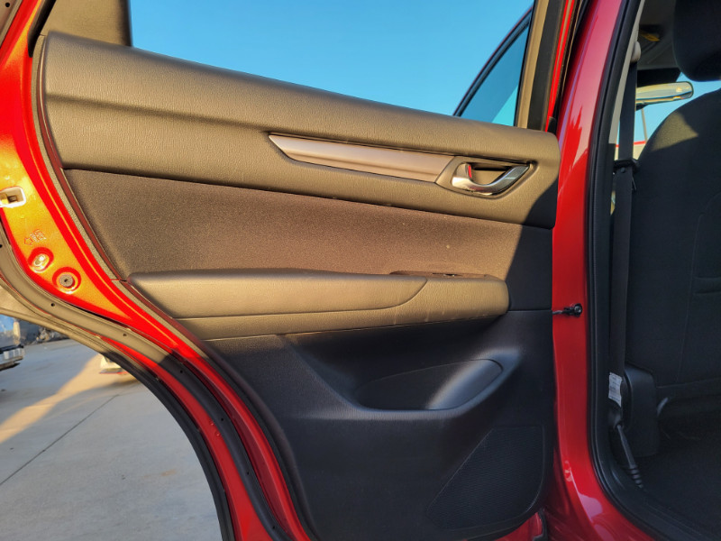 2018 Mazda CX-5 Sport photo 17
