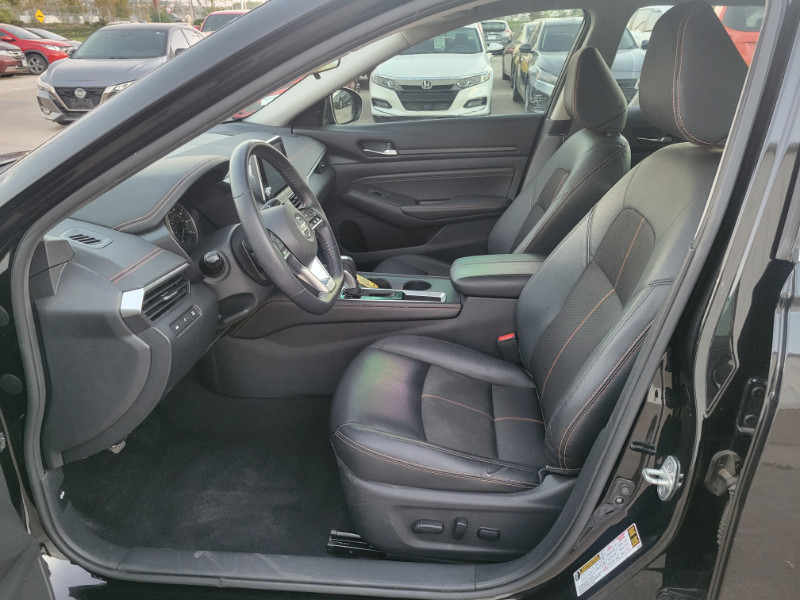 2020 Nissan Altima 2.5 SR photo 18