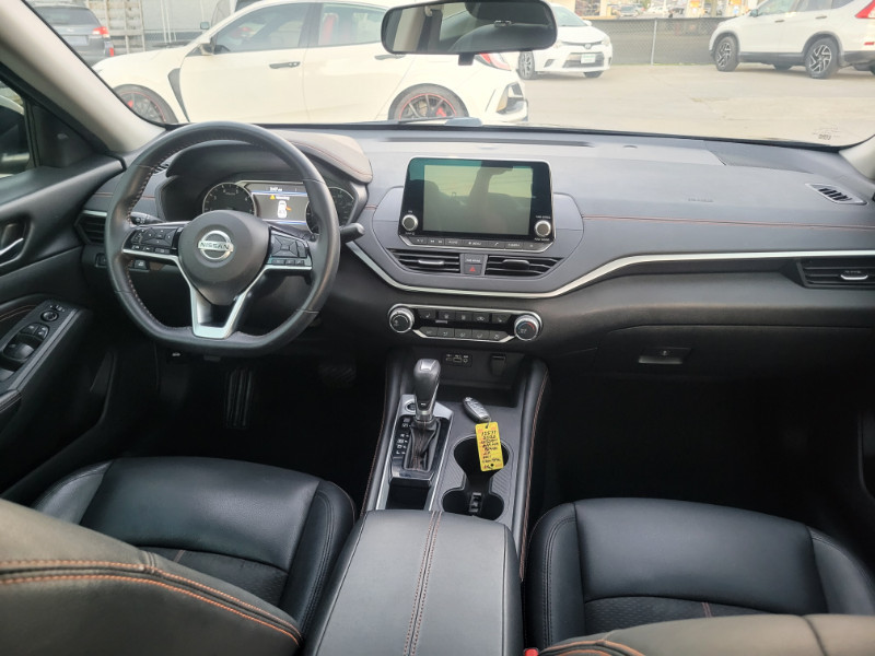 2020 Nissan Altima 2.5 SR photo 25