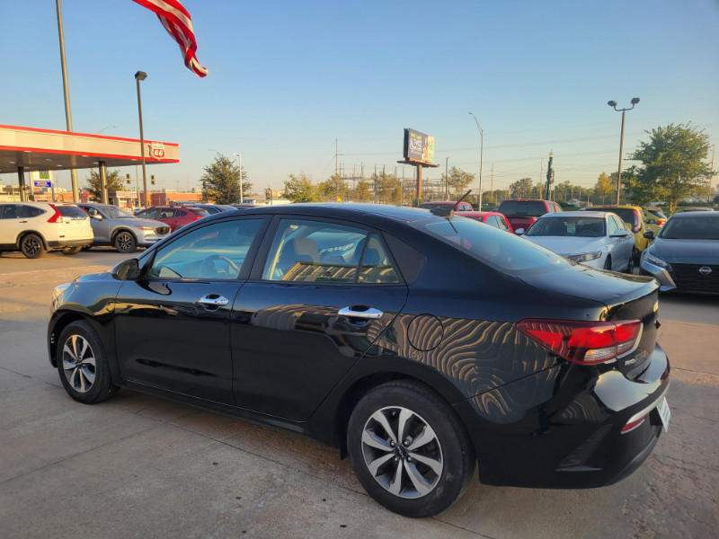 2022 Kia Rio S photo 4
