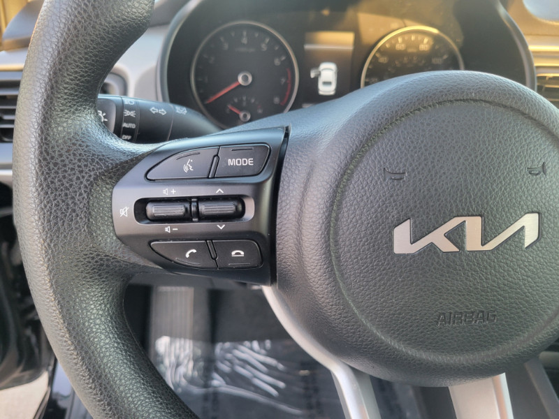 2022 Kia Rio S photo 26