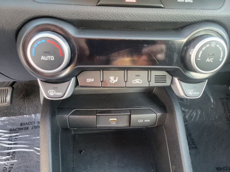 2022 Kia Rio S photo 29