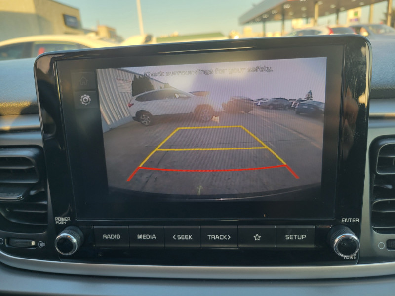 2022 Kia Rio S photo 32