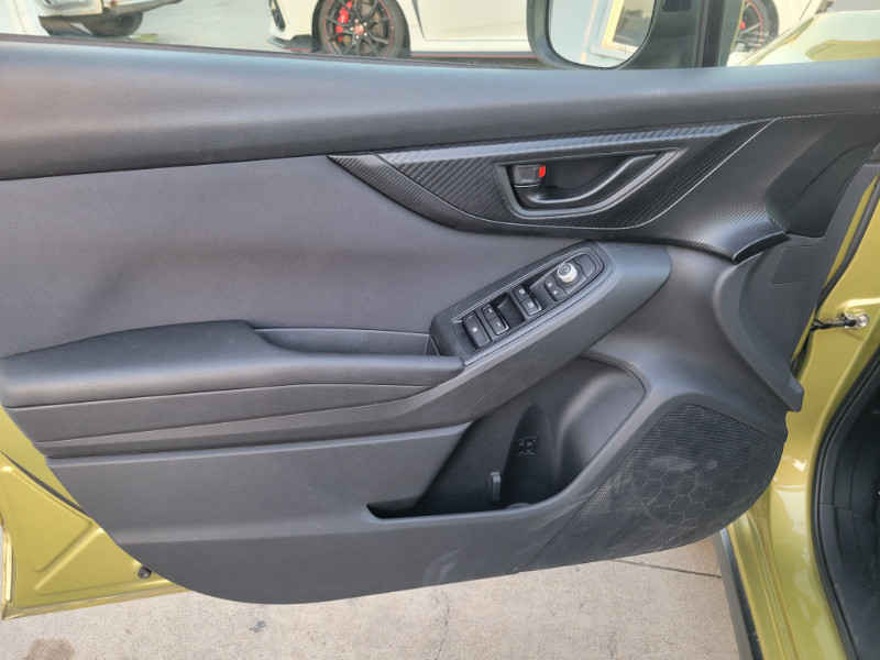 2023 Subaru Crosstrek Premium photo 16