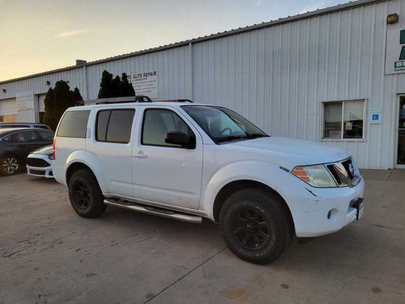 Used 2009 Nissan Pathfinder S