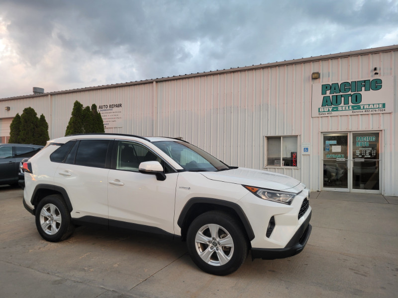 Used 2019 Toyota RAV4 Hybrid XLE