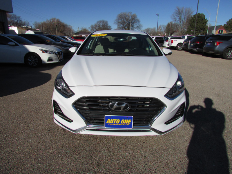 2018 Hyundai Sonata SEL photo 2