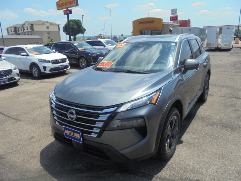 2025 Nissan Rogue SV AWD's photo