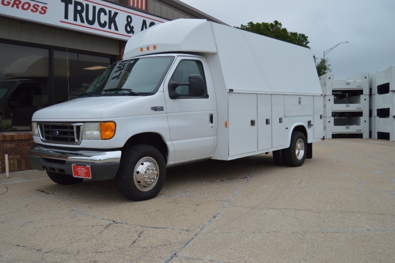 Used 2005 Ford Econoline Commercial Cutaway 