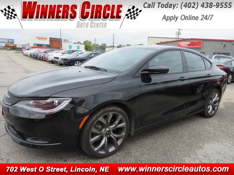 2016 Chrysler 200