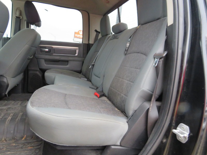 2015 Ram 1500 Big Horn photo 4