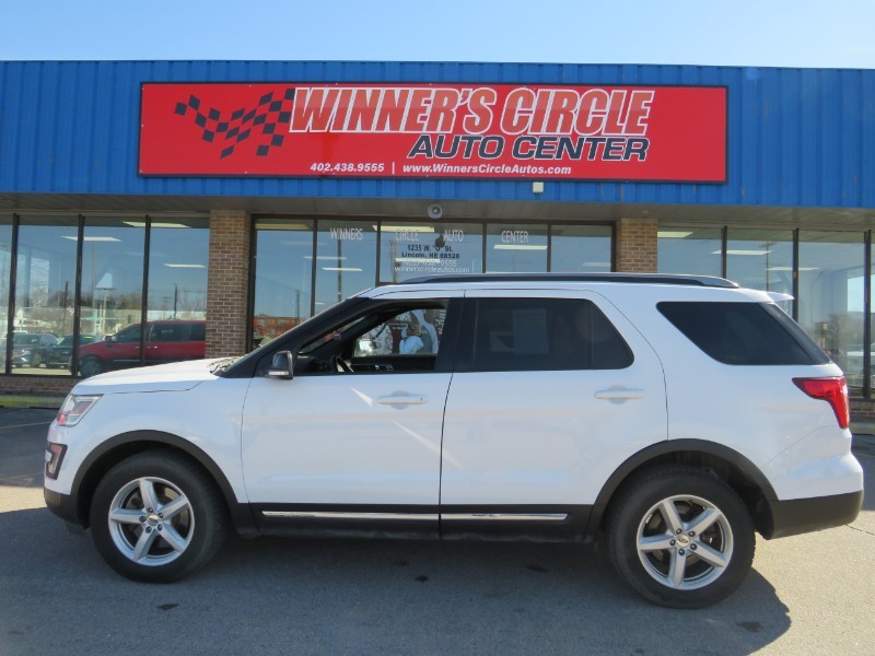 2017 Ford Explorer XLT AWD