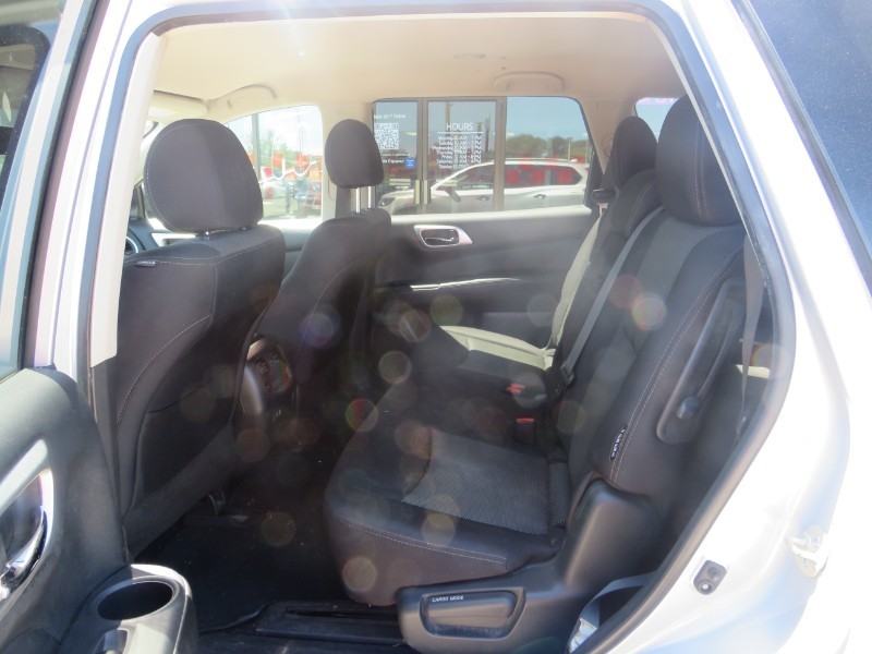 2019 Nissan Pathfinder SV - Photo 6