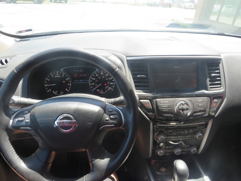 2019 Nissan Pathfinder SV - Photo 7