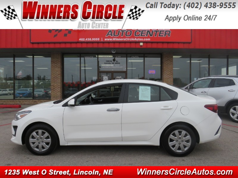 White 2022 Kia Rio Sedan Front-Wheel Drive Automatic