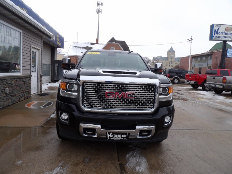 2017 GMC Sierra 2500HD Denali Truck Beatrice NE Northeast Auto