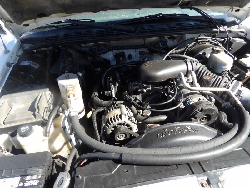 2003 Chevrolet S10 LS Truck Beatrice NE Northeast Auto