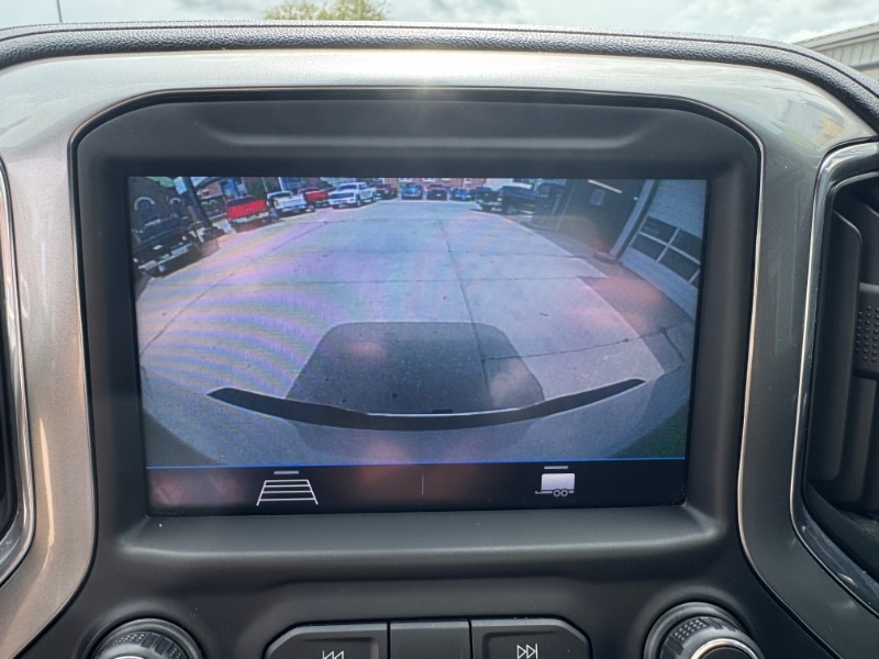 2021 Chevrolet Silverado 2500HD LT photo 16