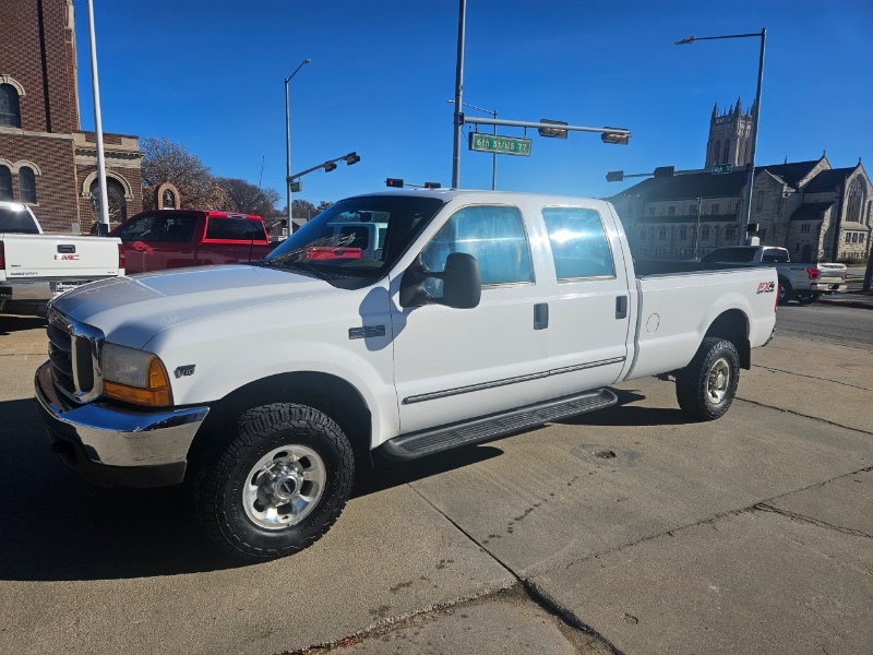 Used 1999 Ford Super Duty F-350 SRW Lariat