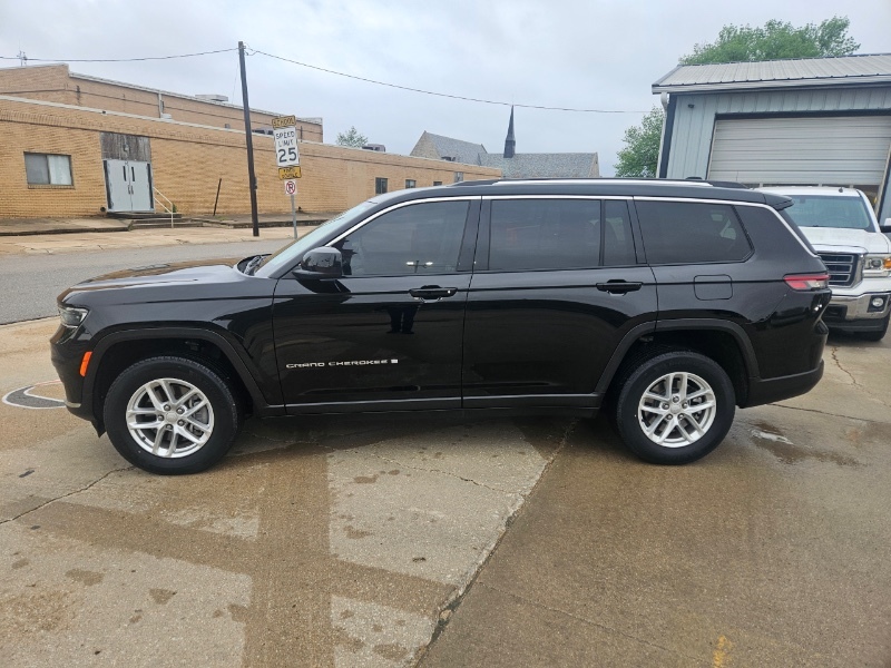 Used 2022 Jeep Grand Cherokee L Laredo