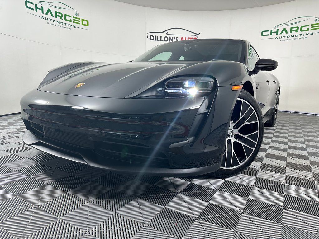 2021 Porsche Taycan Base