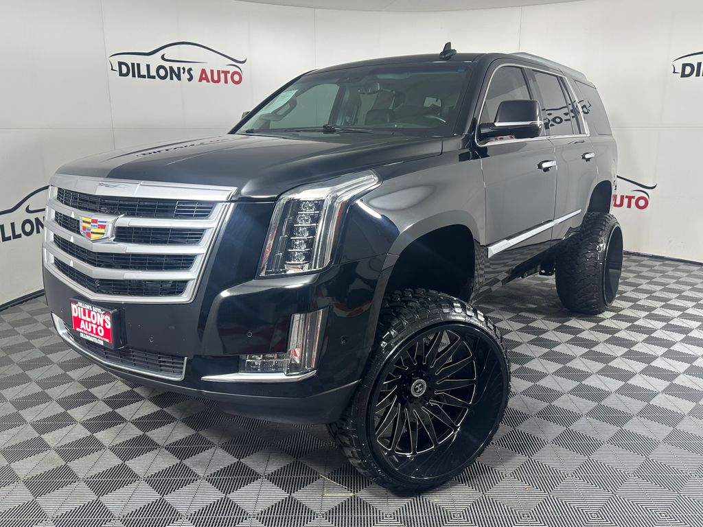 2020 Cadillac Escalade AWD Luxury's photo